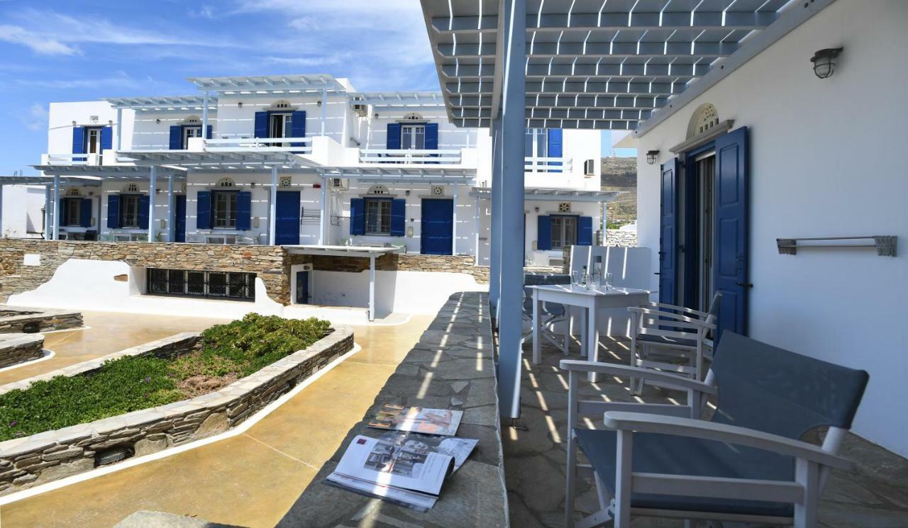 Nostos Beachfront Apartments & Studios Агиос Йоанис Екстериор снимка
